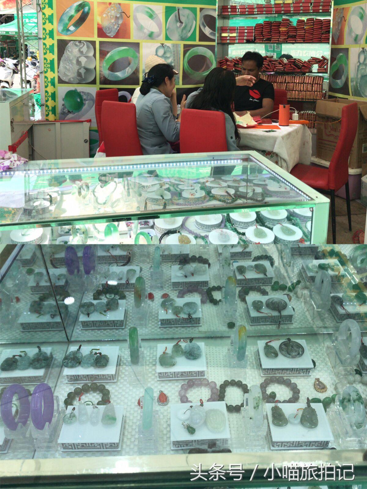 實拍：云南昆明小集市，看到非洲人賣防曬霜