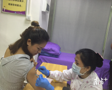 深圳乳暈整形多少錢(深圳假體隆胸多少錢)